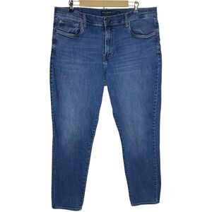 Lucky Brand Jeans Mens 39x31 (Tag 38x32) 412 Athletic Slim Medium Wash Denim